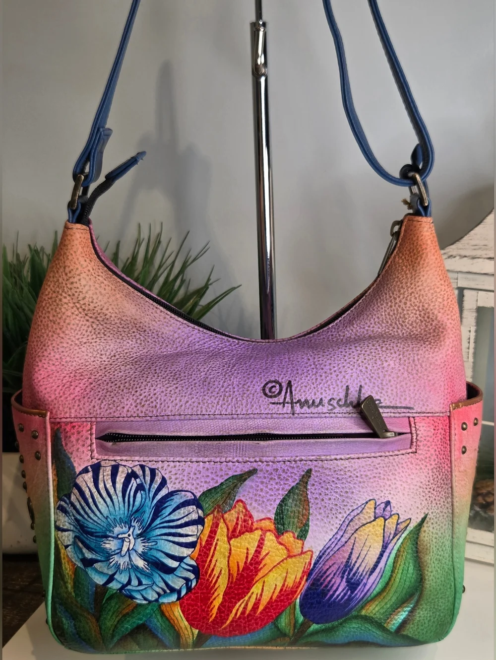 Anuschka Floral Hand Painted Leather Shoulder Bag - Picture 5 of 16